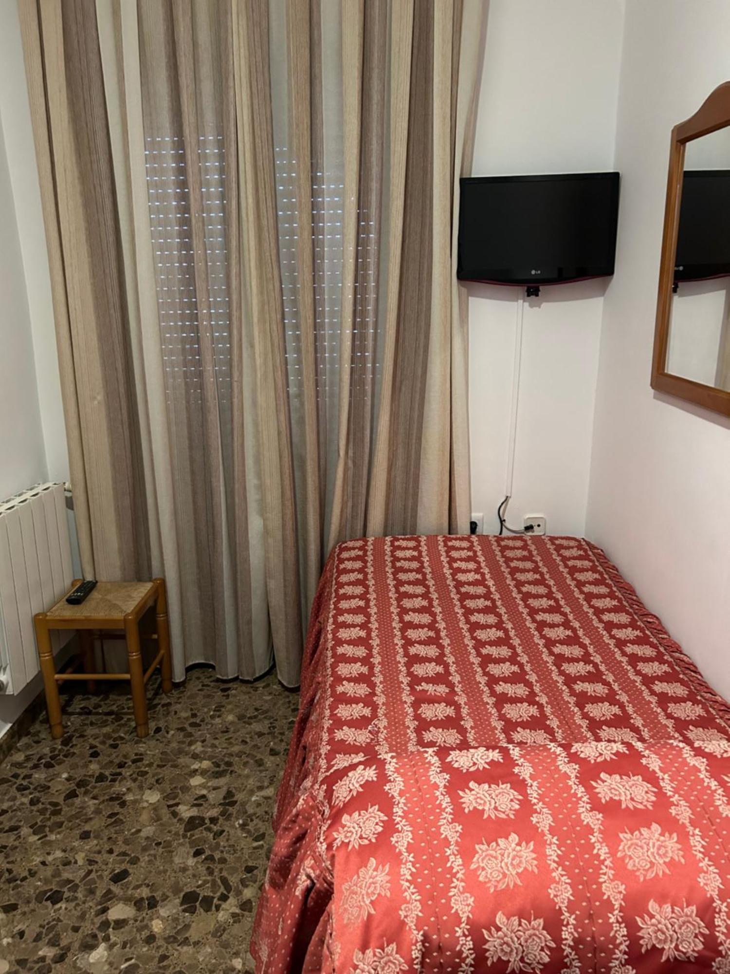 Labella - Hostal Rural Restaurante La Calahorra Dış mekan fotoğraf