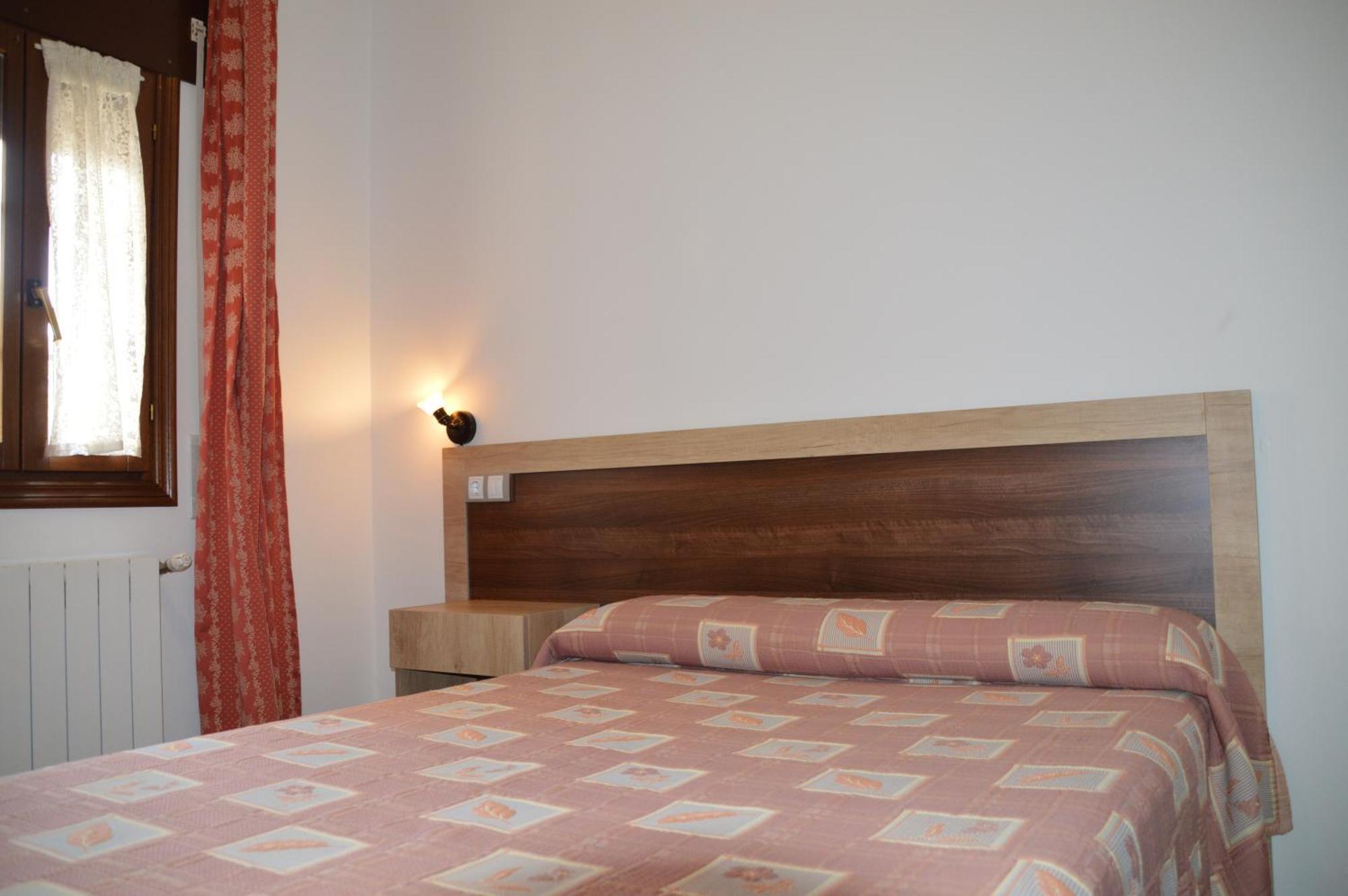 Labella - Hostal Rural Restaurante La Calahorra Dış mekan fotoğraf