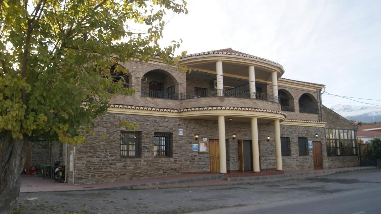 Labella - Hostal Rural Restaurante La Calahorra Dış mekan fotoğraf