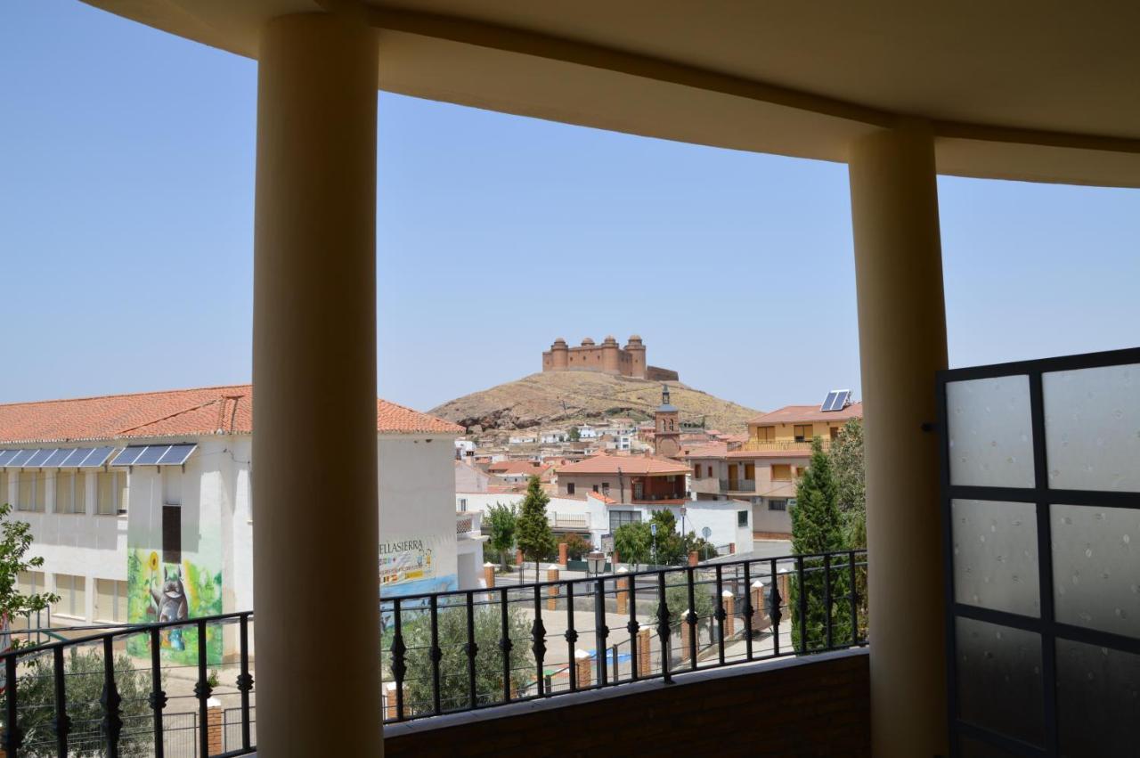 Labella - Hostal Rural Restaurante La Calahorra Dış mekan fotoğraf