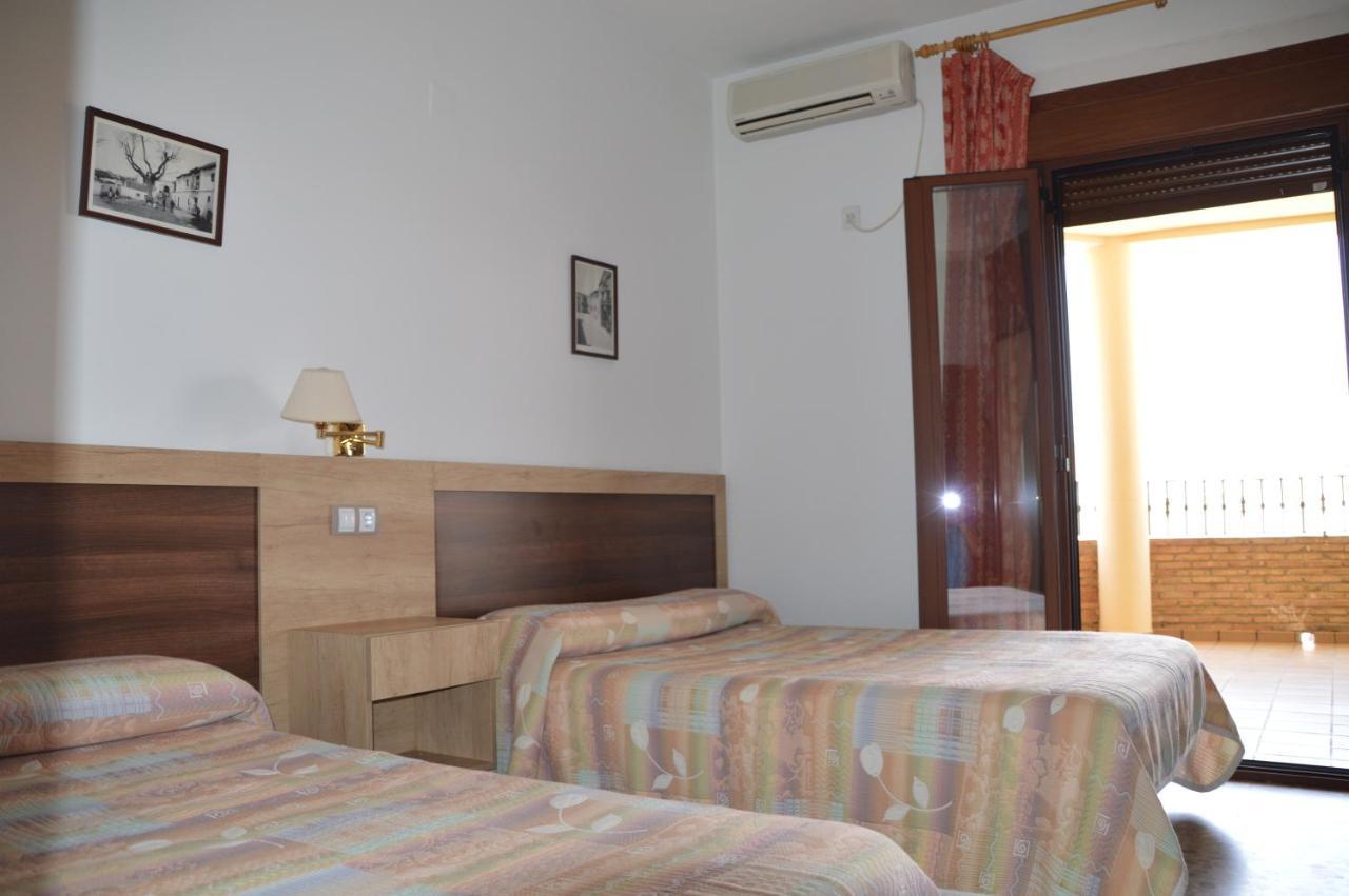 Labella - Hostal Rural Restaurante La Calahorra Dış mekan fotoğraf